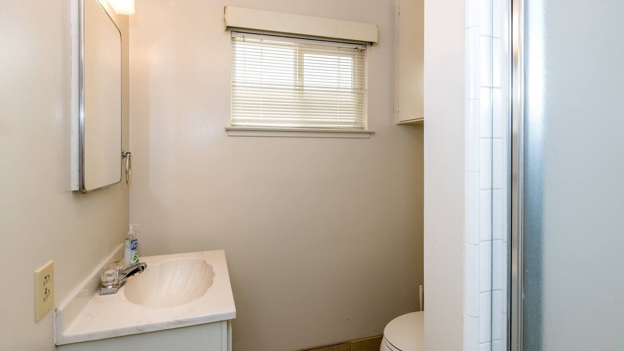 Photo of Bathroom in Roosevelt
