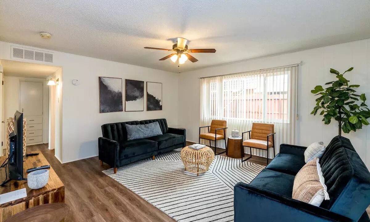 Photo of Livingroom in Roosevelt