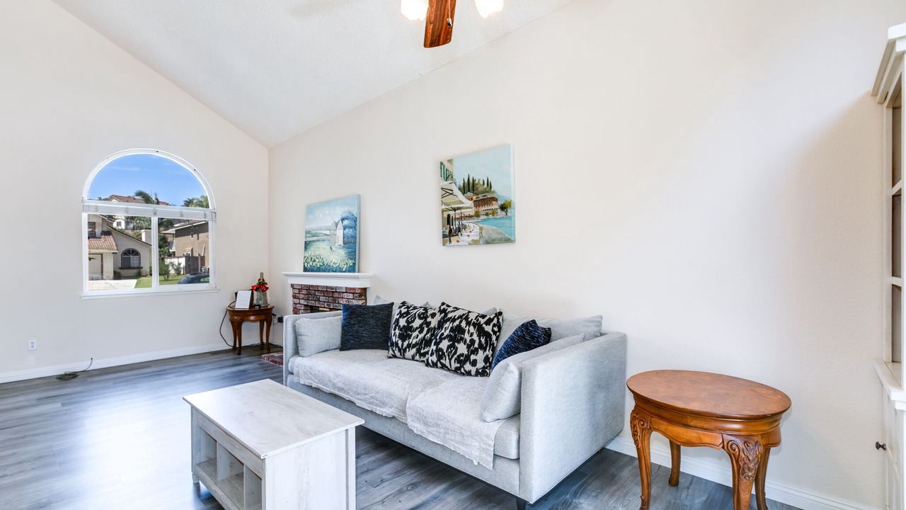 Photo of Livingroom in Chino Hills