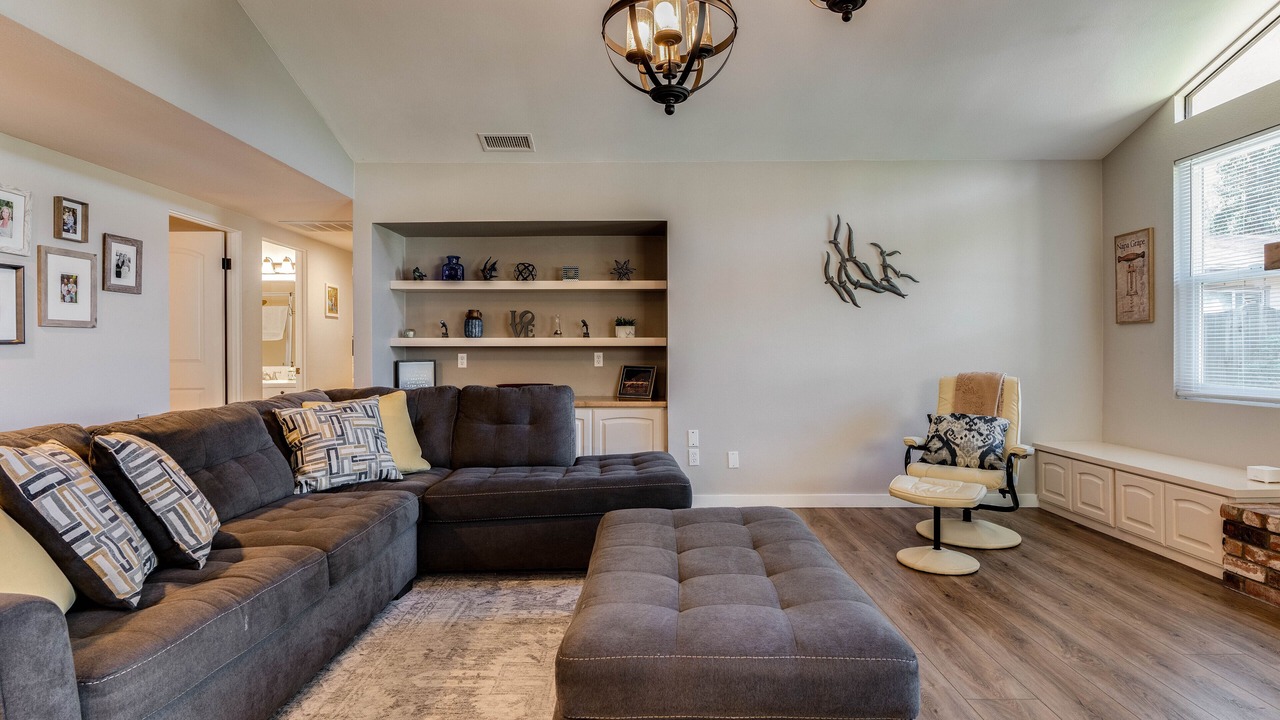 Photo of Livingroom in Nipomo