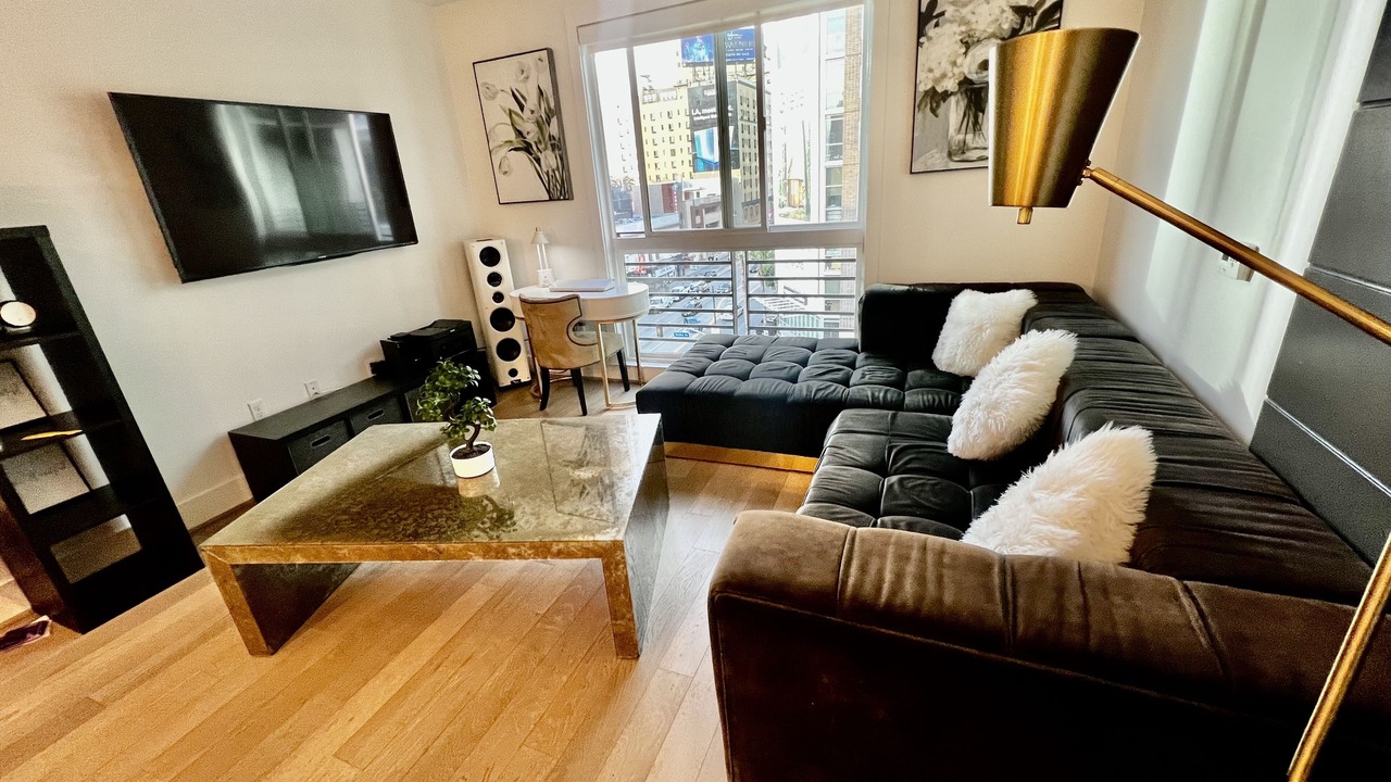 Photo of Livingroom in Los Angeles