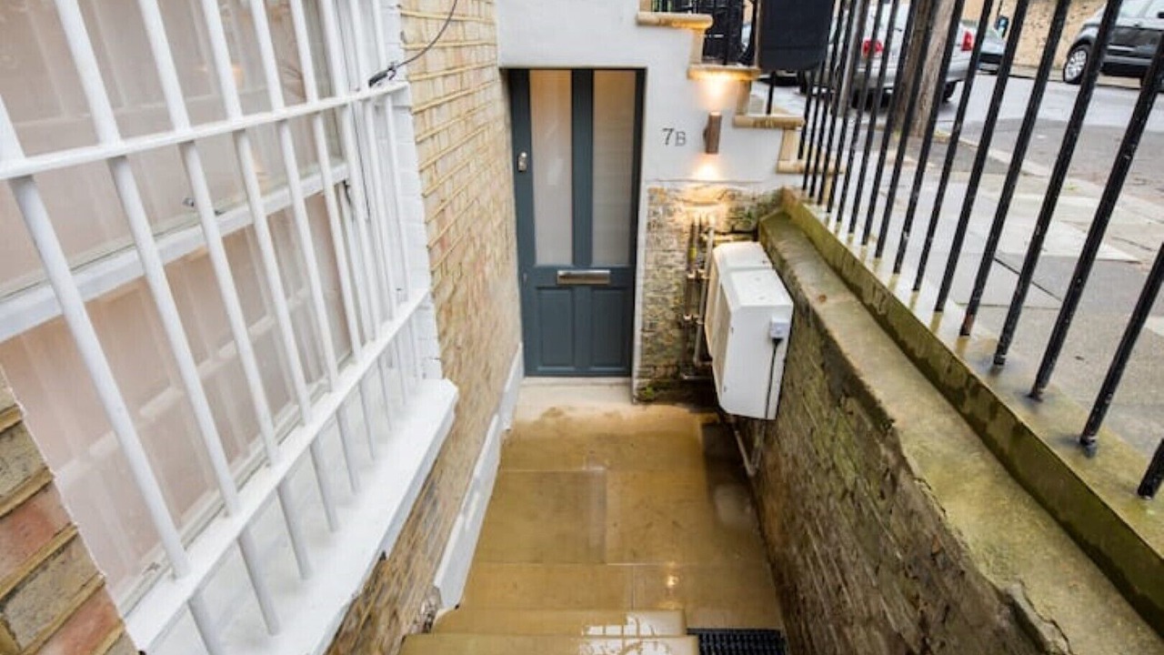 Photo of Outdoor in Kennington