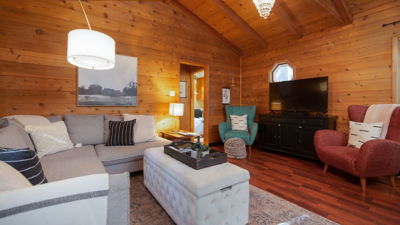 Photo of Livingroom in Pine Cove