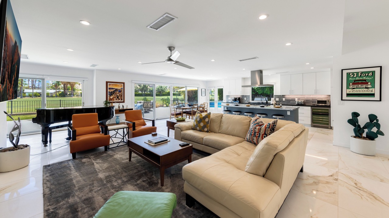 Photo of Livingroom in Indian Canyon