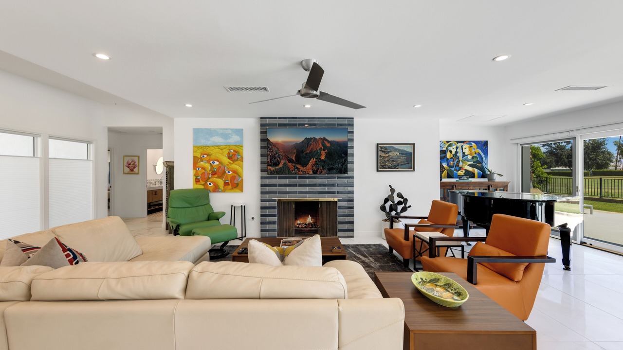 Photo of Livingroom in Indian Canyon