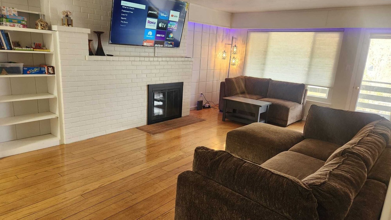 Photo of Livingroom in Lafayette
