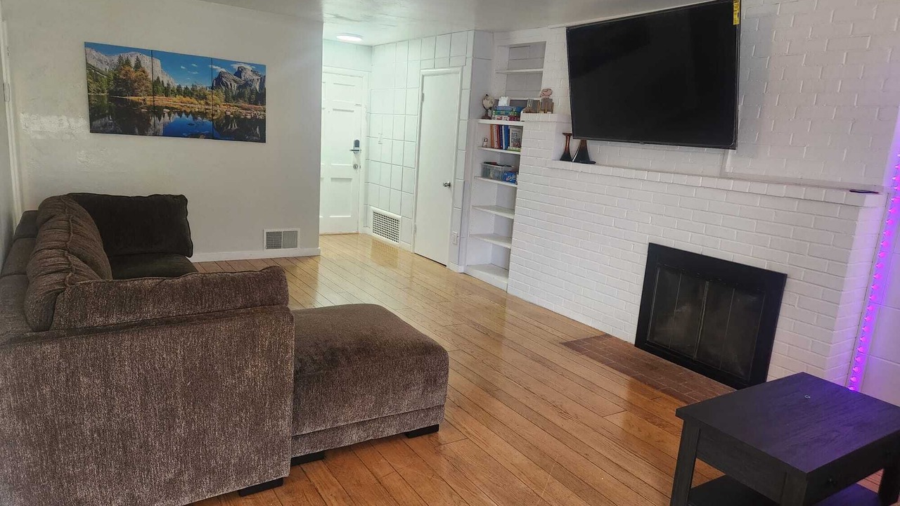 Photo of Livingroom in Lafayette