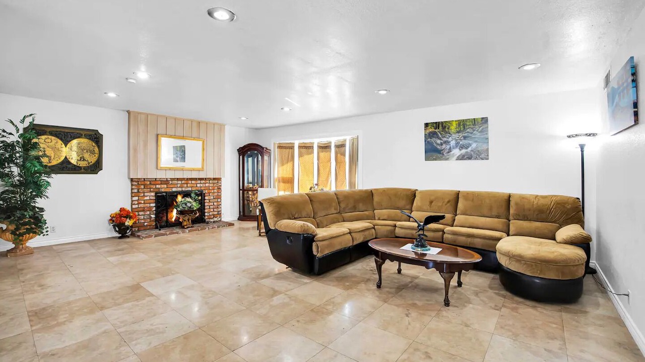 Photo of Bedroom in Fullerton