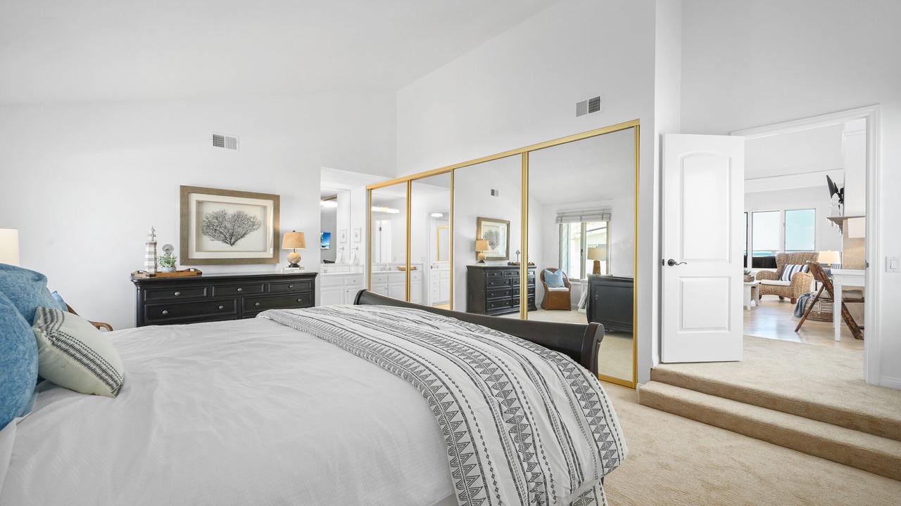 Photo of Bedroom in Santa Ana Heights