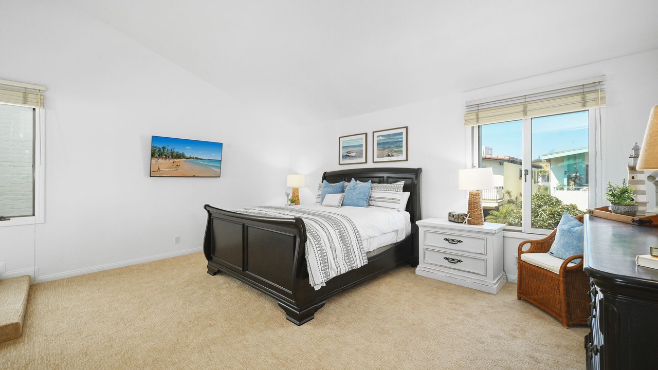Photo of Bedroom in Santa Ana Heights