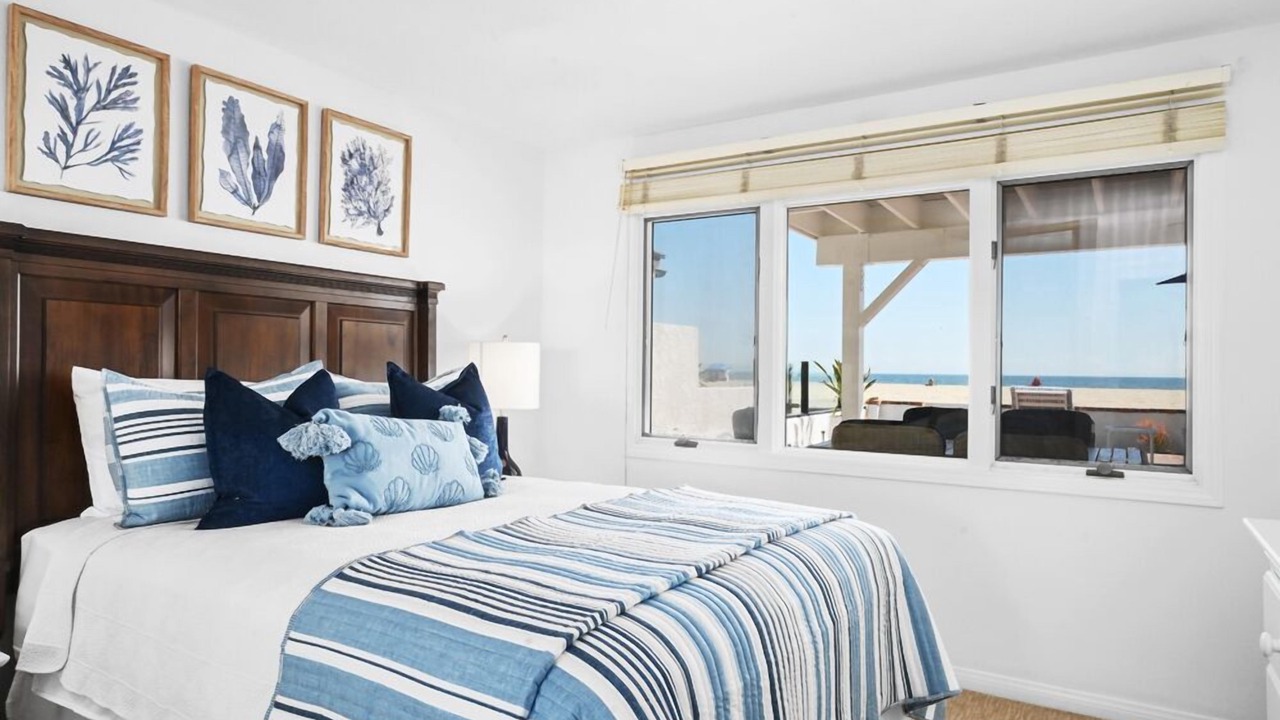 Photo of Bedroom in Santa Ana Heights