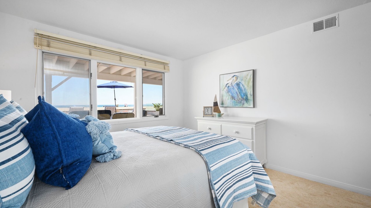 Photo of Bedroom in Santa Ana Heights