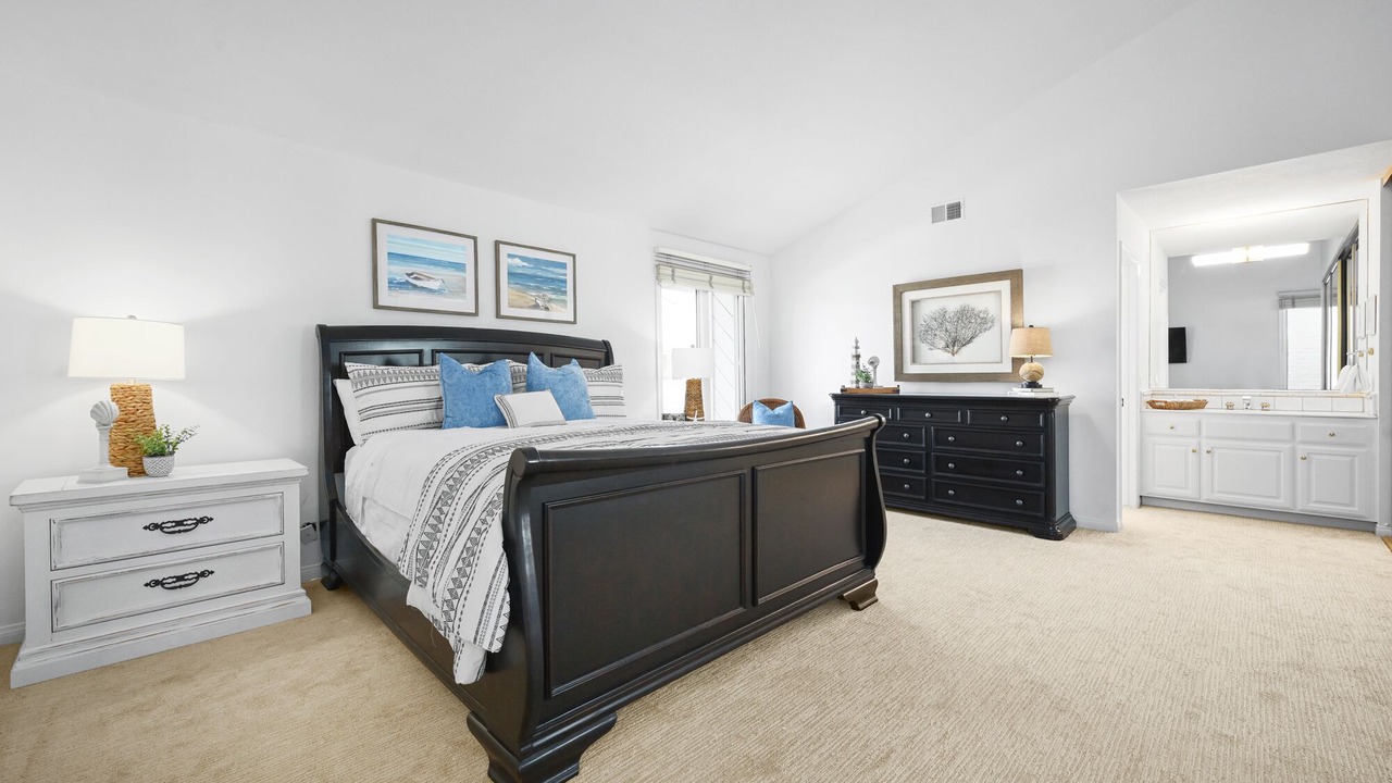 Photo of Bedroom in Santa Ana Heights