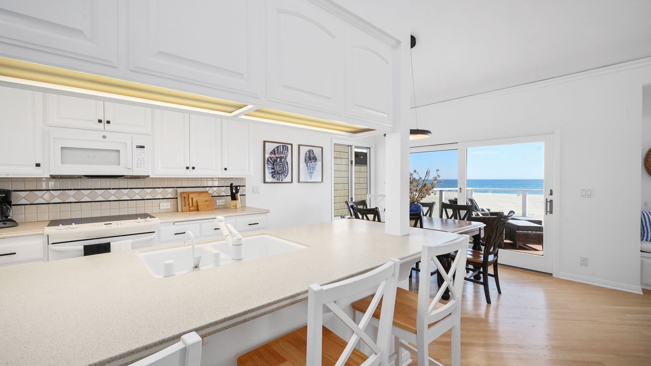 Photo of Kitchen in Santa Ana Heights