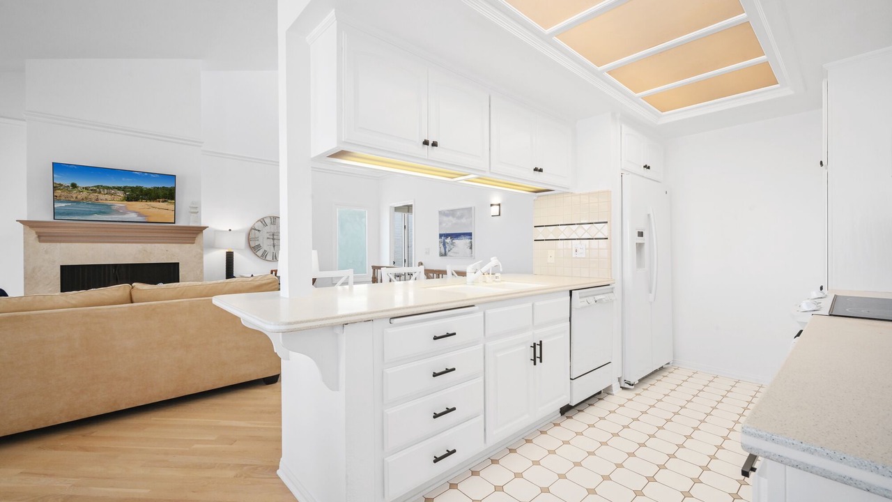 Photo of Kitchen in Santa Ana Heights