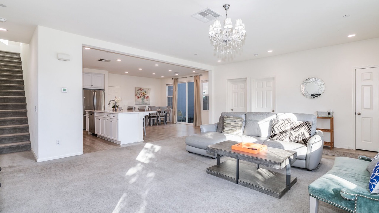 Photo of Livingroom in Ontario