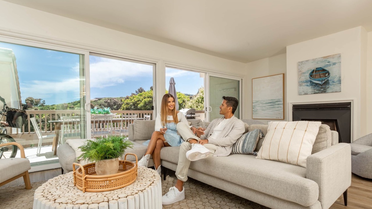 Photo of Bedroom in Eastern Malibu
