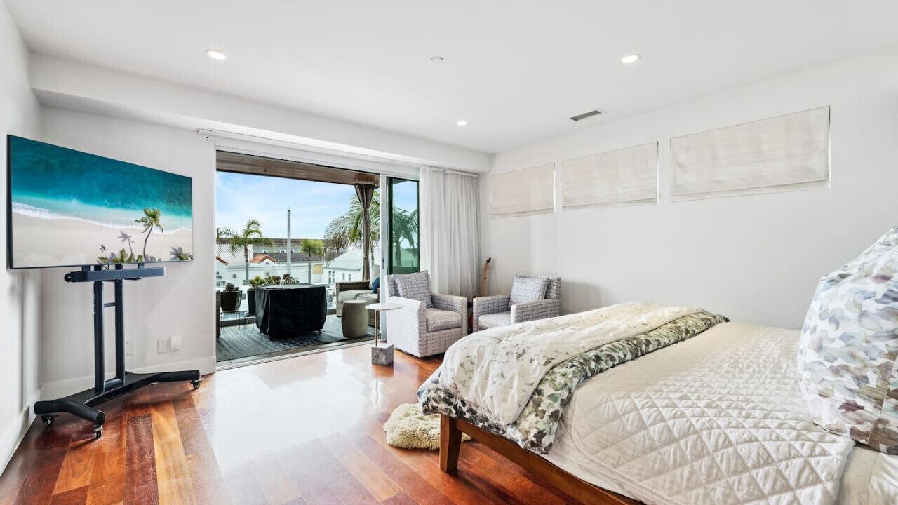 Photo of Bedroom in The Strand