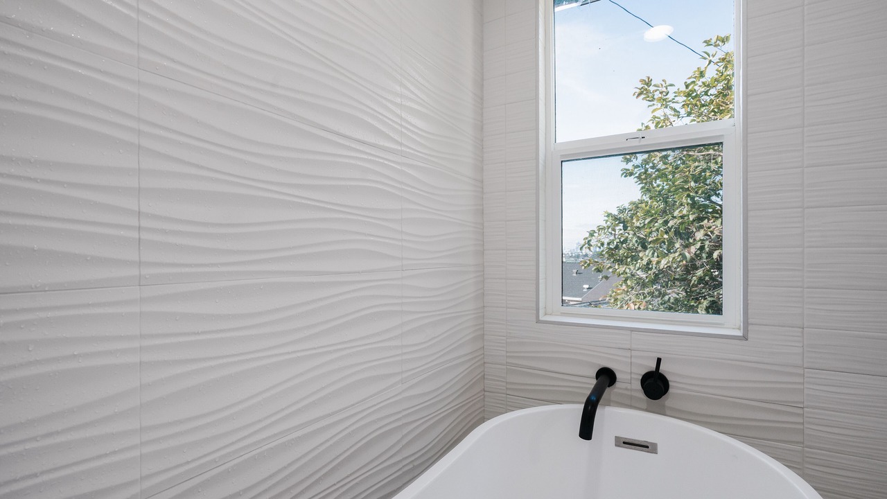Photo of Bathroom in Los Angeles