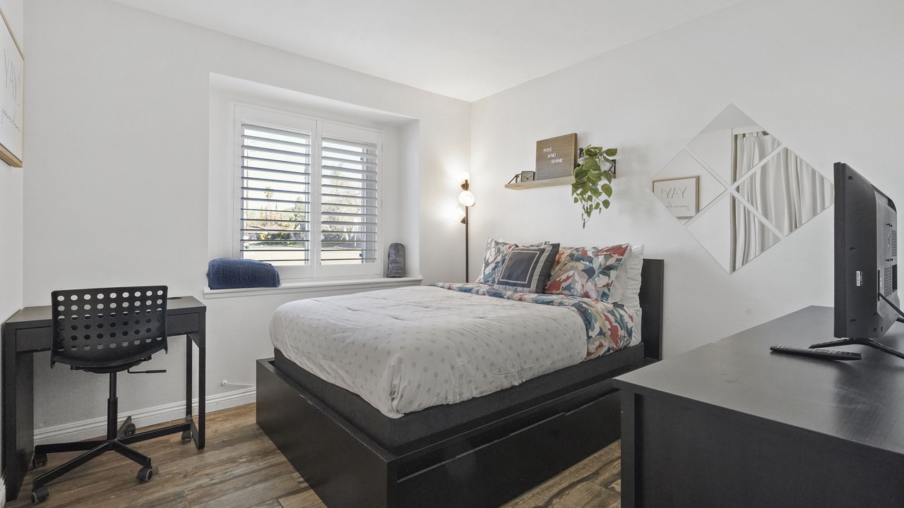Photo of Bedroom in Riverside