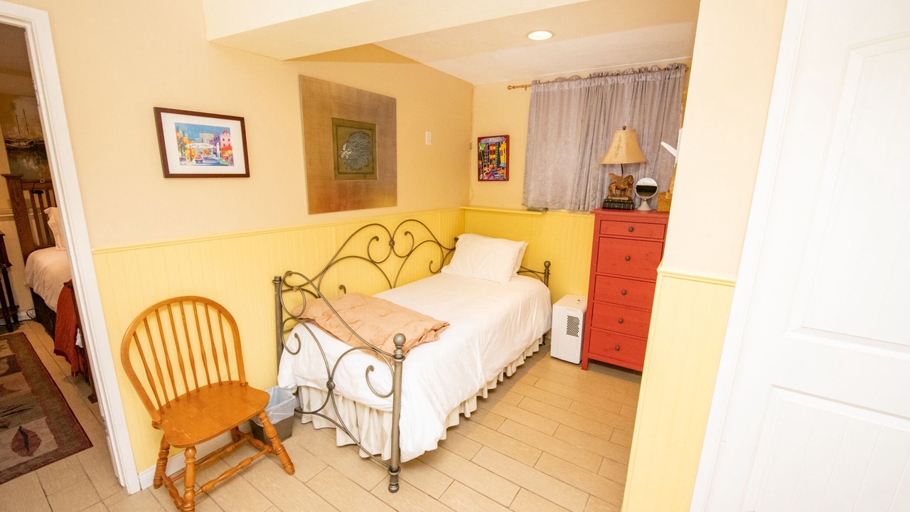 Photo of Bedroom in Bankers Hill
