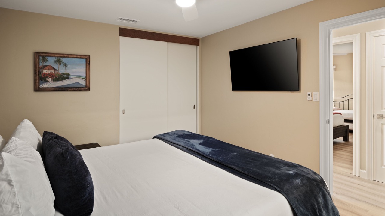 Photo of Bedroom in Beach Barber Tract