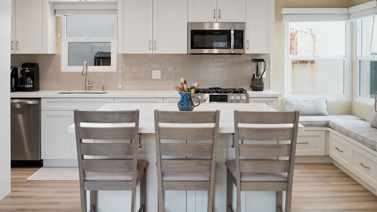 Photo of Kitchen in Beach Barber Tract