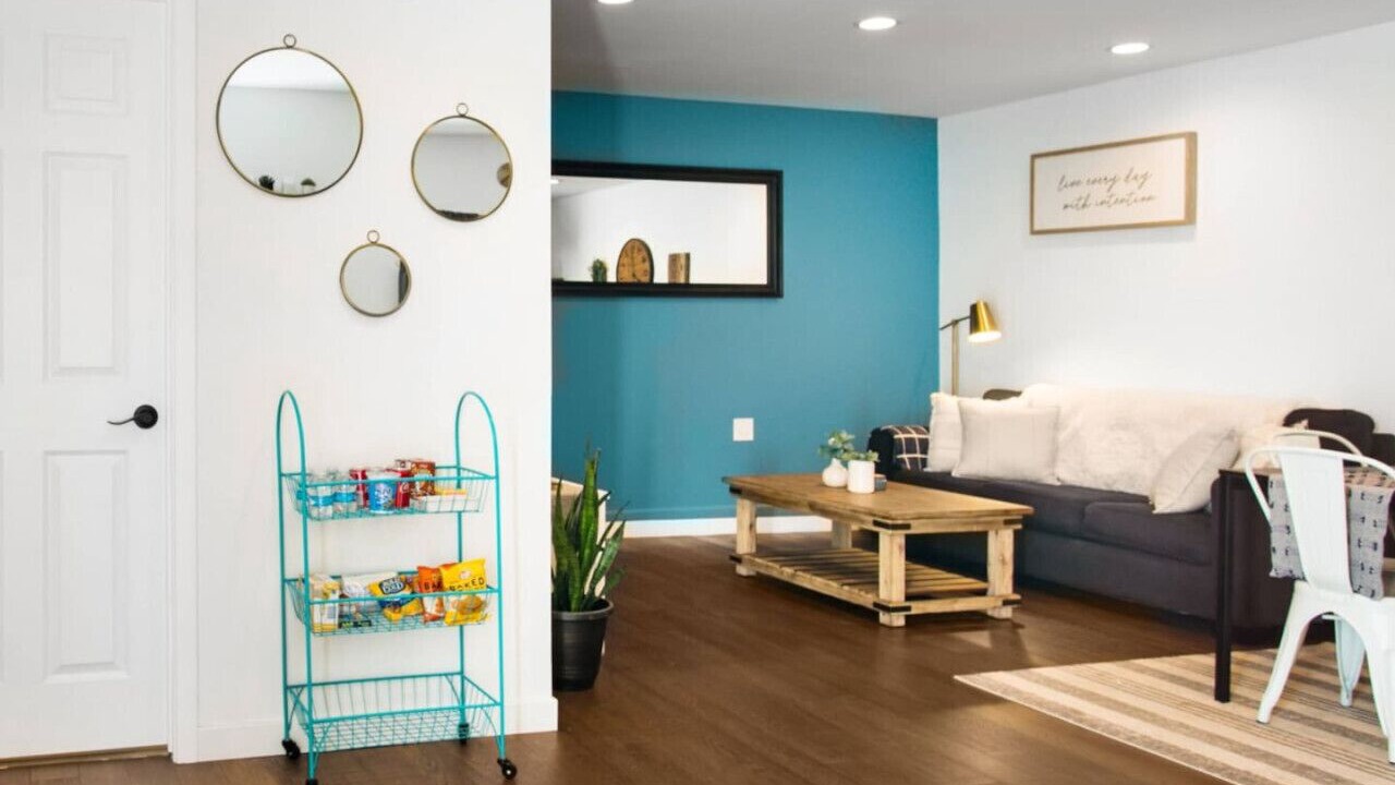 Photo of Livingroom in Valley Village