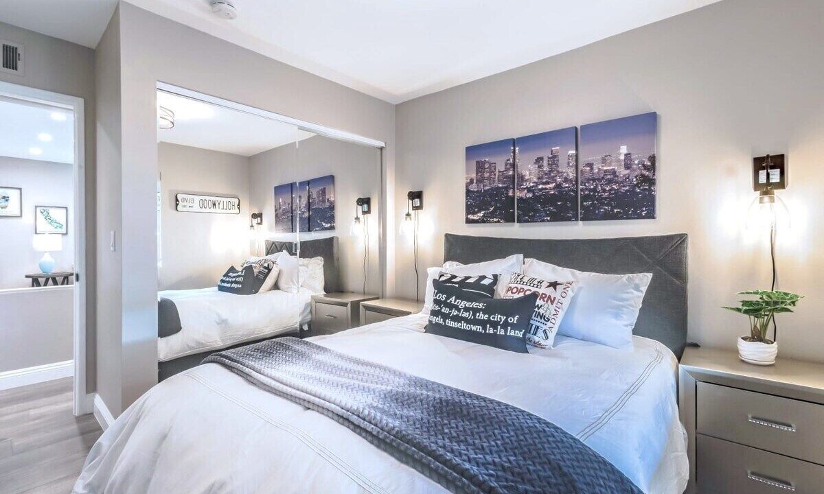Photo of Bedroom in Sherwood Forest and Thistle Development