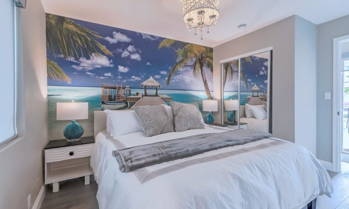 Photo of Bedroom in Sherwood Forest and Thistle Development