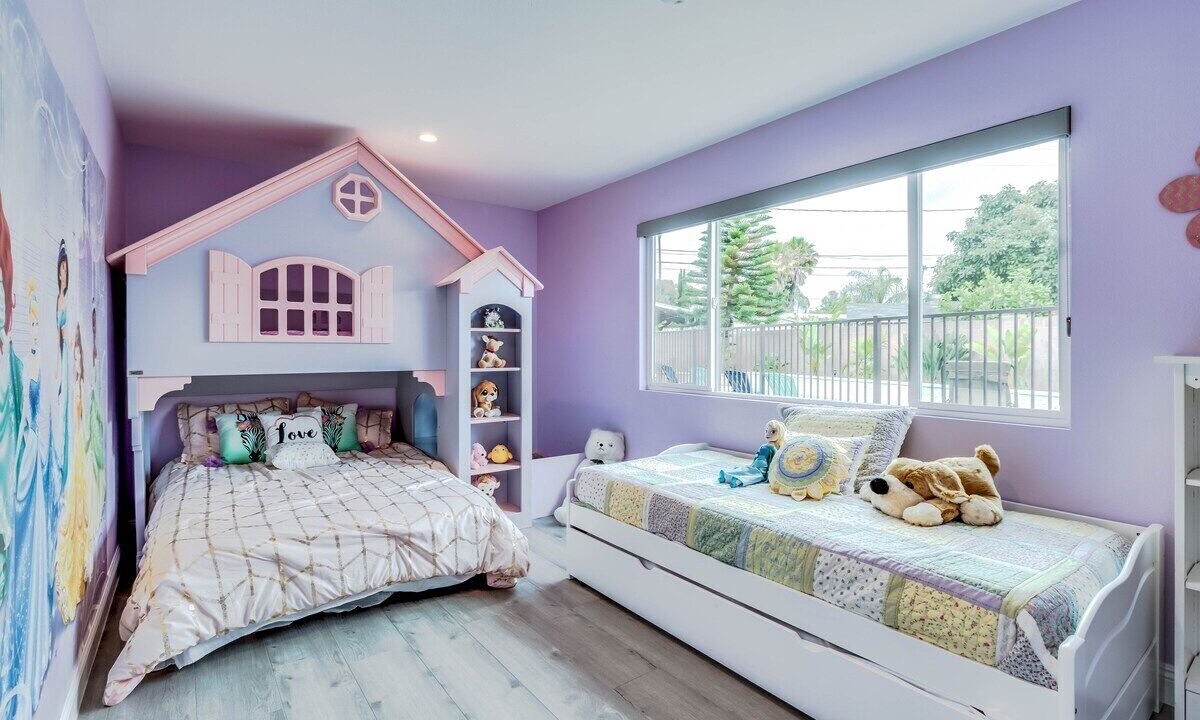 Photo of Bedroom in Sherwood Forest and Thistle Development