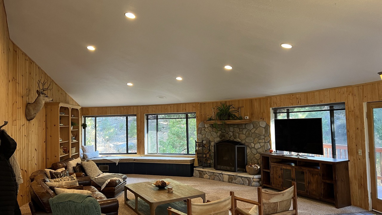 Photo of Livingroom in Pine Cove