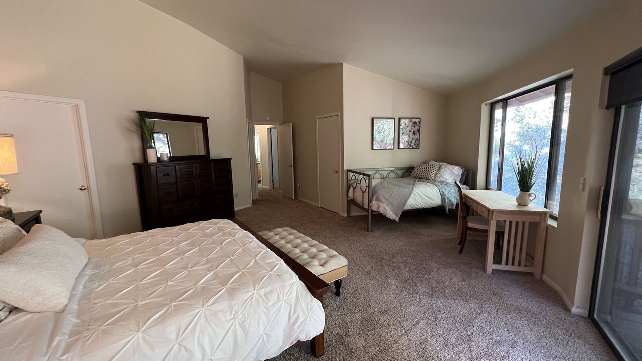Photo of Bedroom in Pine Cove