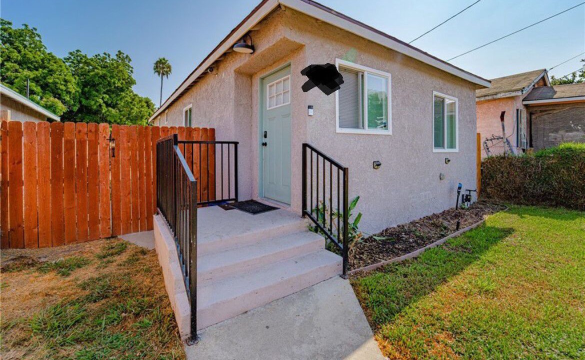 Photo of Outdoor in Compton