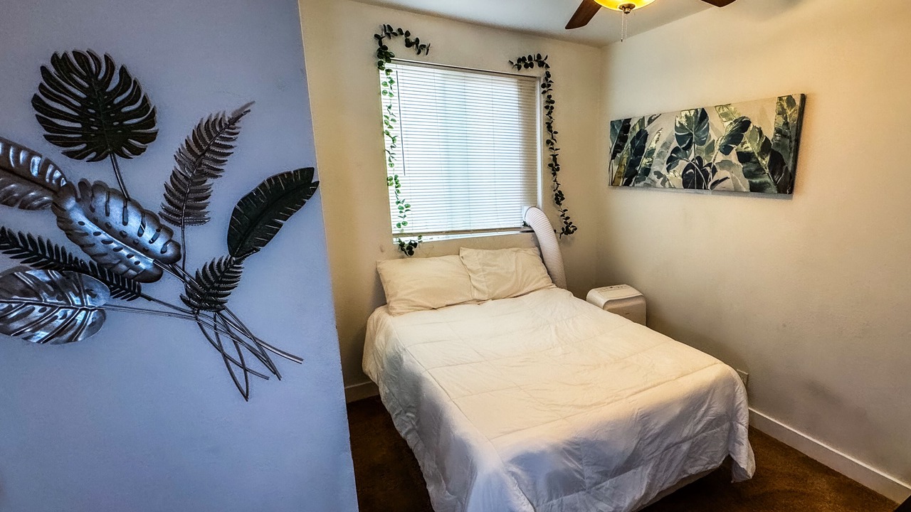 Photo of Bedroom in Compton