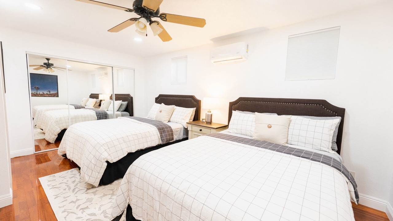 Photo of Bedroom in La Sierra