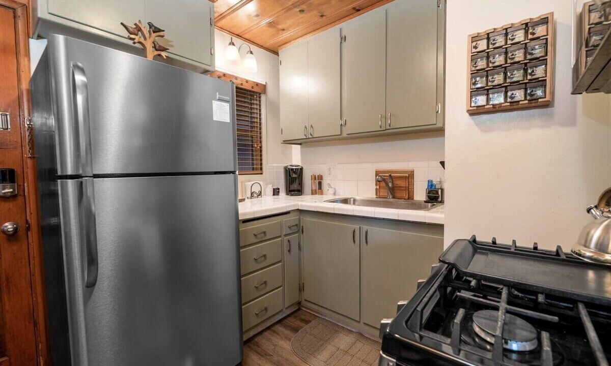 Photo of Kitchen in Crestline
