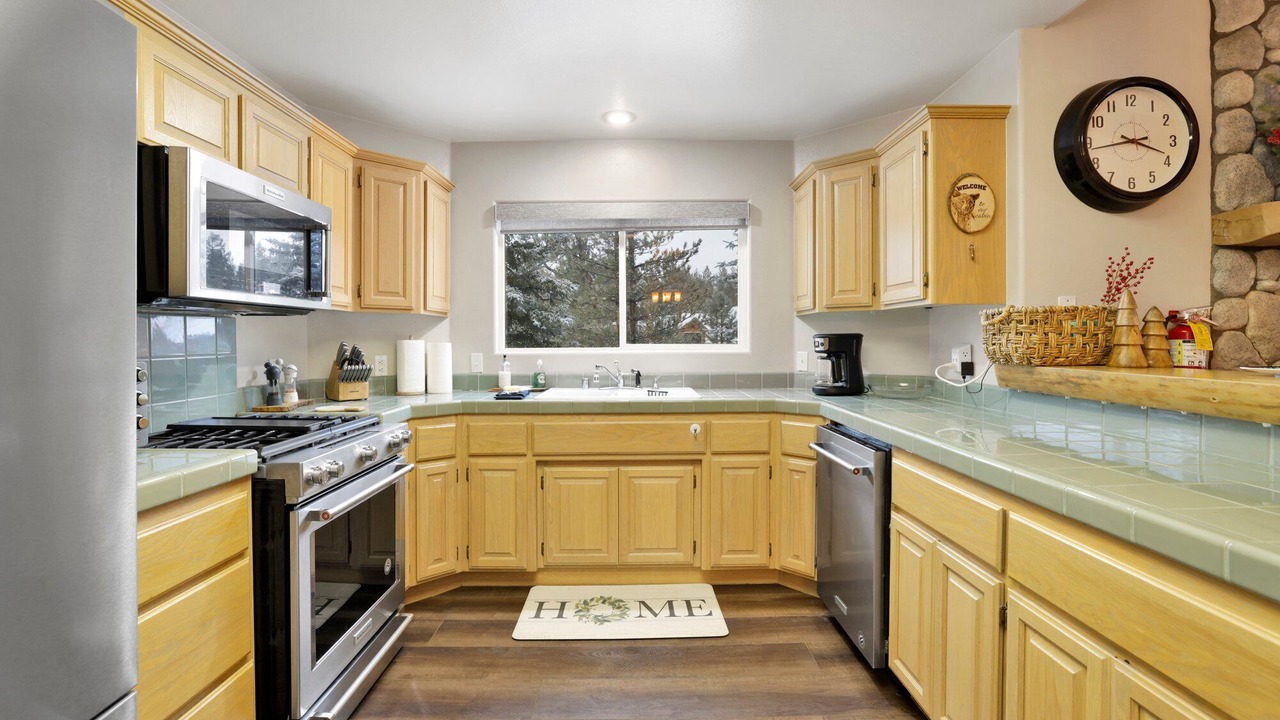 Photo of Kitchen in Castle Glen Estates