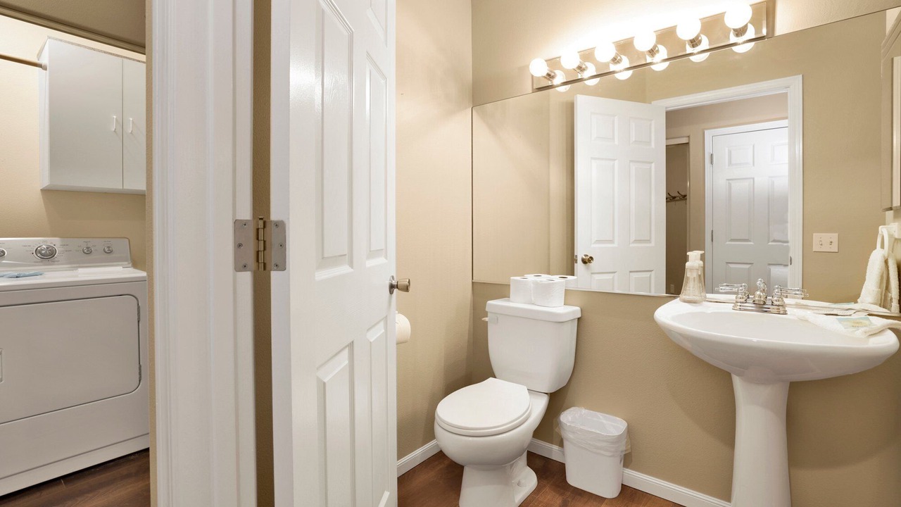 Photo of Bathroom in Castle Glen Estates