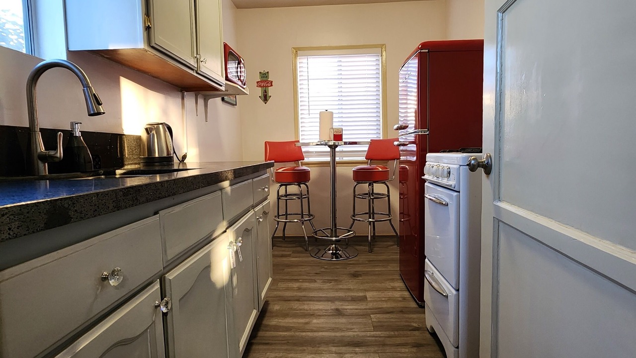 Photo of Kitchen in East Hollywood