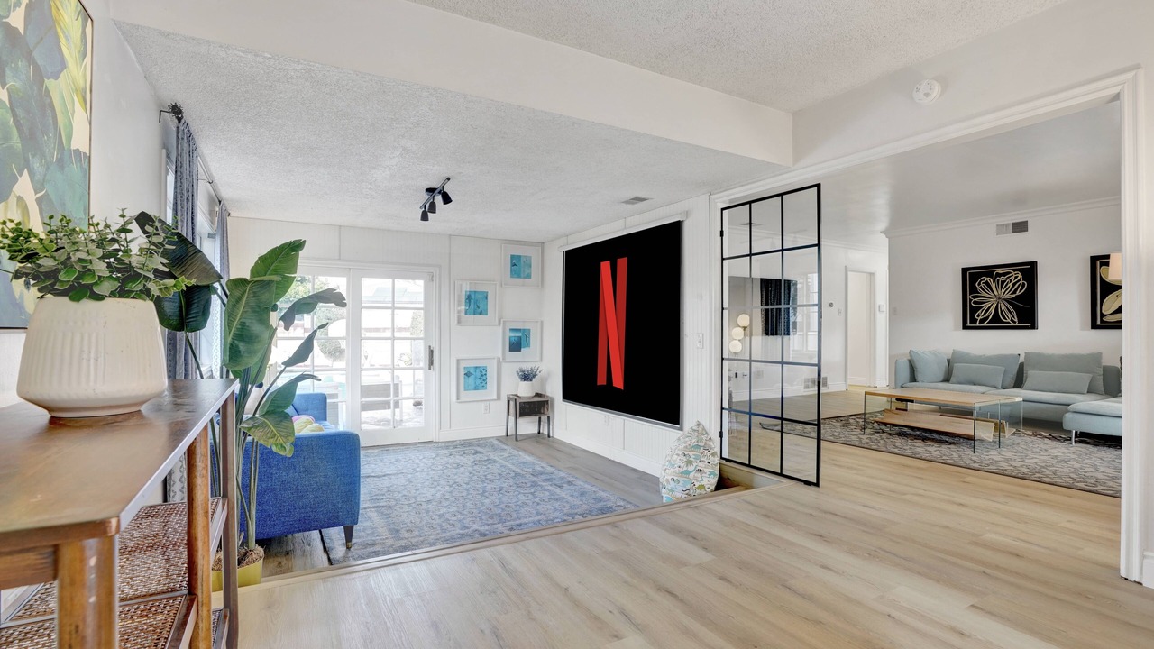 Photo of Livingroom in Whittier