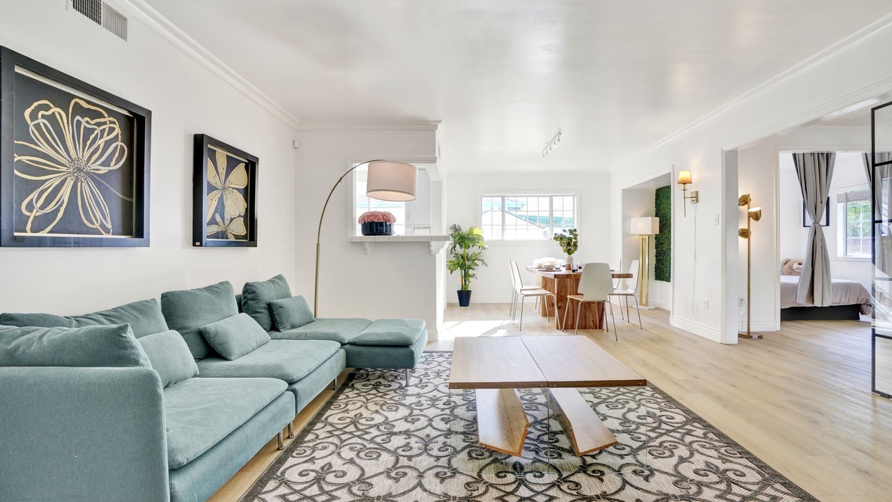 Photo of Livingroom in Whittier