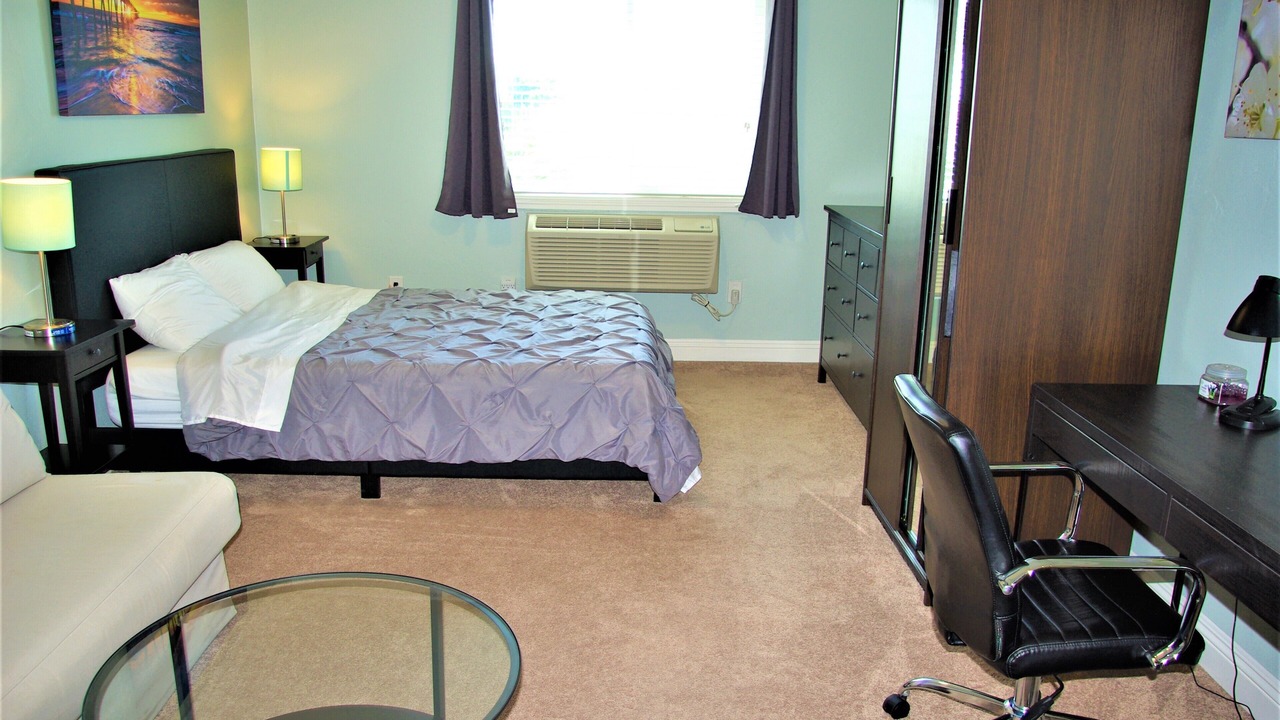 Photo of Bedroom in Mira Mesa