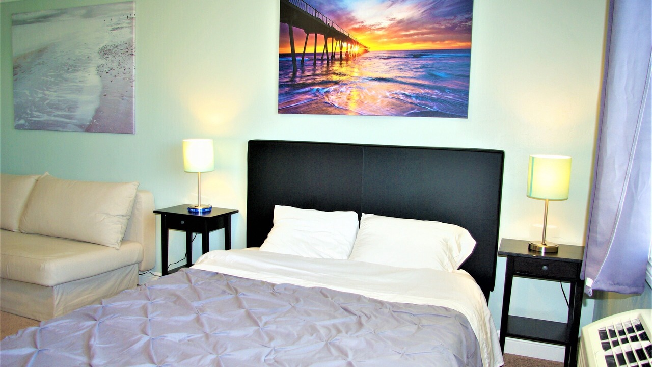 Photo of Bedroom in Mira Mesa