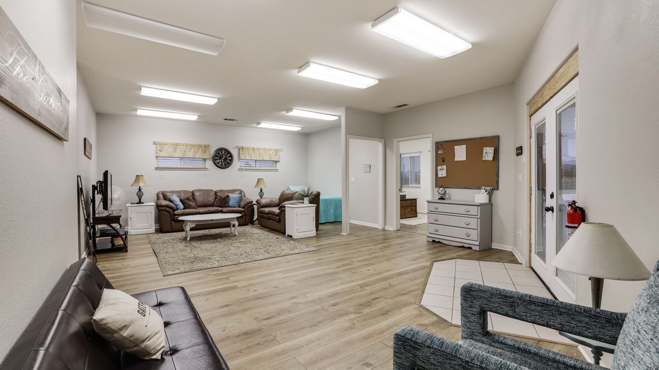 Photo of Livingroom in Springville