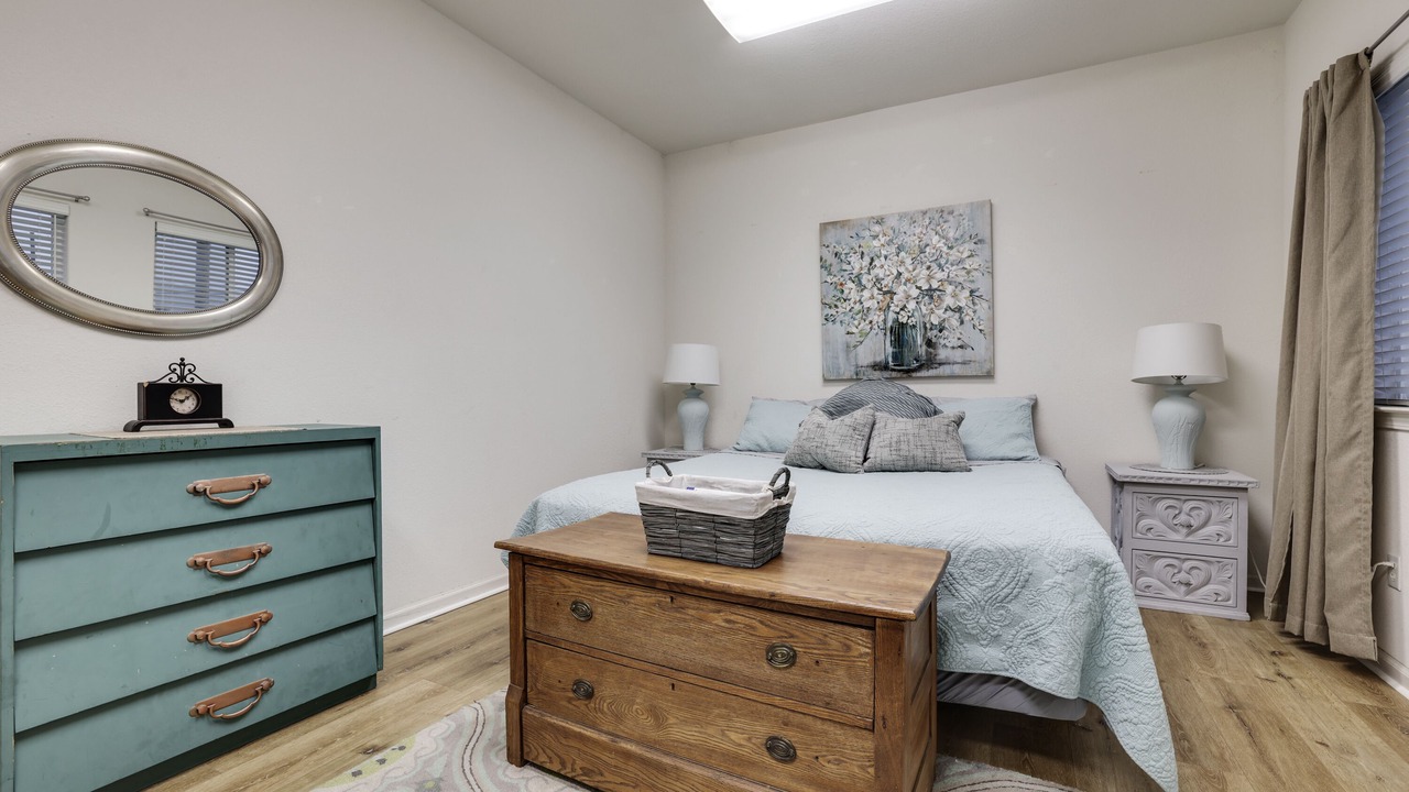 Photo of Bedroom in Springville