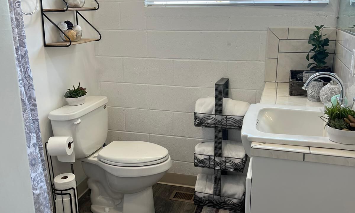 Photo of Bathroom in Indian Cove