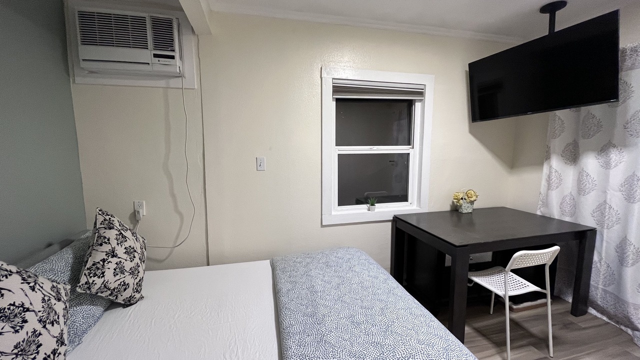 Photo of Bedroom in Monrovia