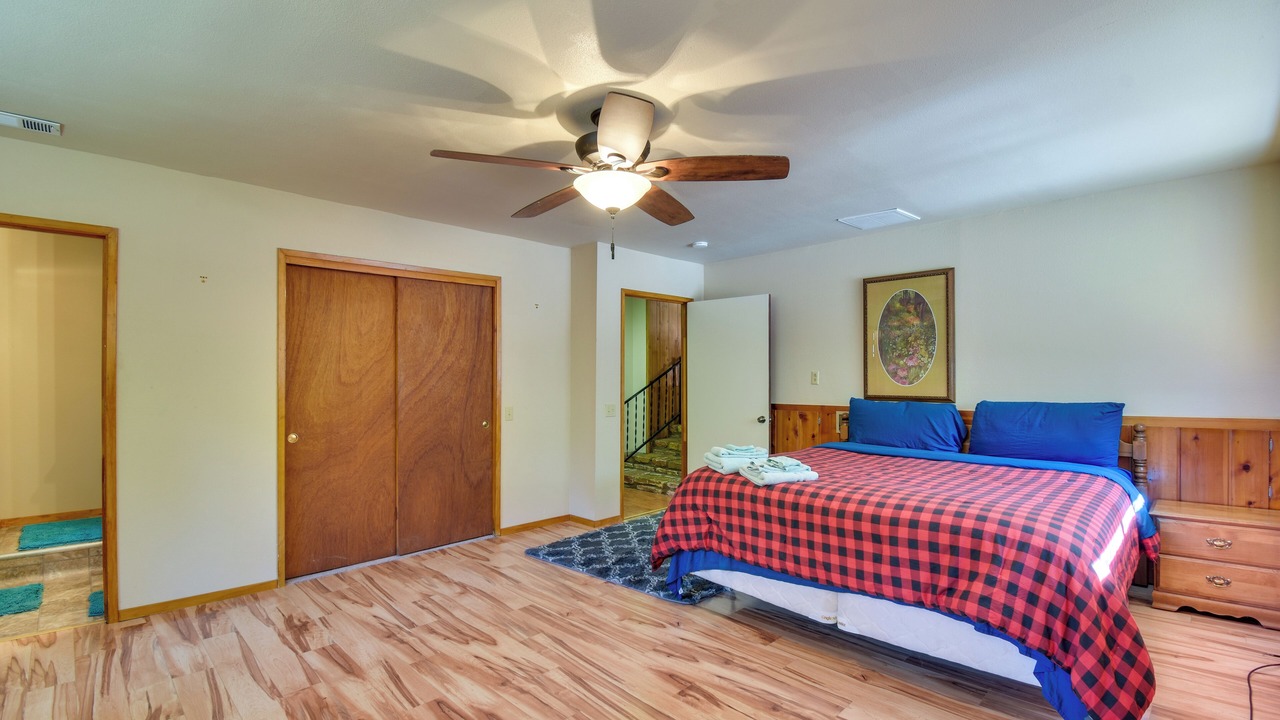 Photo of Bedroom in Harden Flat