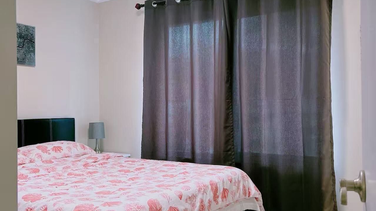 Photo of Bedroom in Rowland Heights
